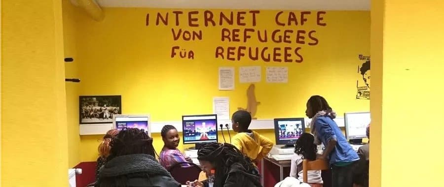 Internet Cafe von Refugees für Refugees